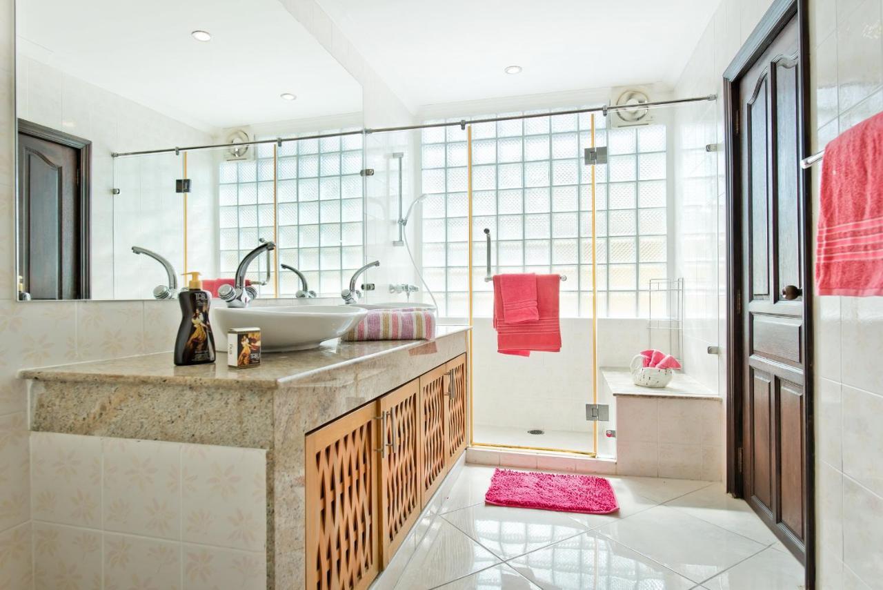 Butterfly Garden Boutique Residences: Luxury Beachside Lifestyle Apartments Pattaya Exterior photo