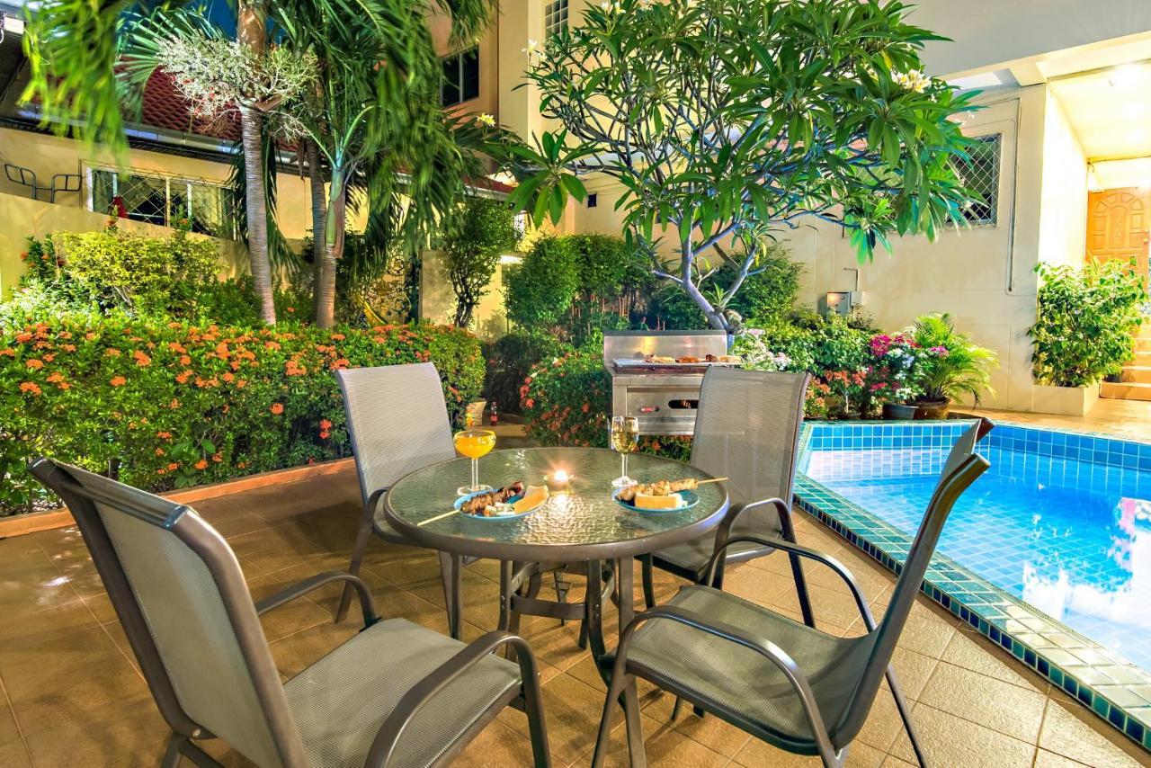 Butterfly Garden Boutique Residences: Luxury Beachside Lifestyle Apartments Pattaya Exterior photo